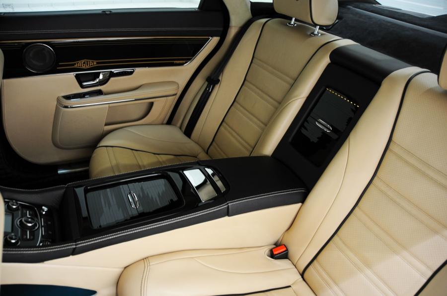  Jaguar XJ by Startech 2011 года  (фото 14 из 48)